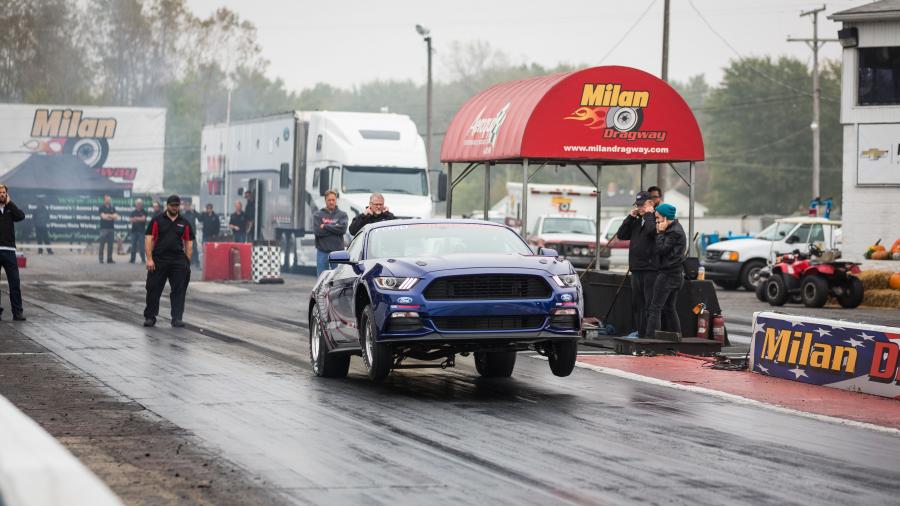  Ford Mustang Cobra Jet Drag Car 2016 года  (фото 15 из 17)